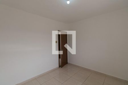 Quarto 1 de casa para alugar com 2 quartos, 100m² em Glória, Belo Horizonte