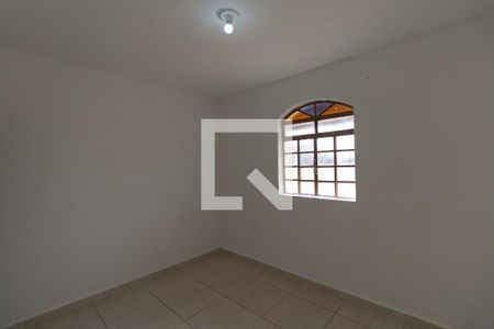 Quarto 1 de casa para alugar com 2 quartos, 100m² em Glória, Belo Horizonte