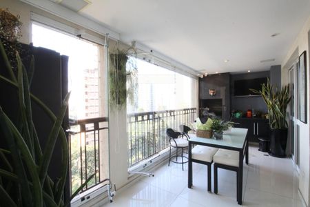 Varanda sala de apartamento à venda com 3 quartos, 130m² em Panamby, São Paulo