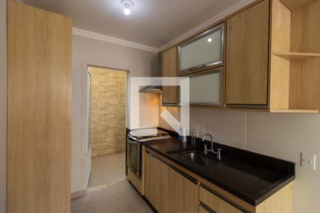Cozinha de casa de condomínio para alugar com 2 quartos, 50m² em Chácara Ondas Verdes, Cotia