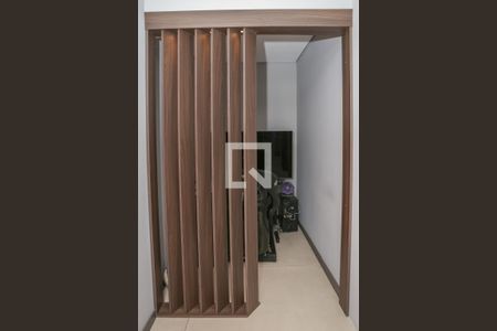 Sala de TV de apartamento à venda com 3 quartos, 223m² em Vila Romana, São Paulo