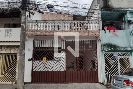 Fachada de casa à venda com 3 quartos, 153m² em Vila Moraes, São Paulo