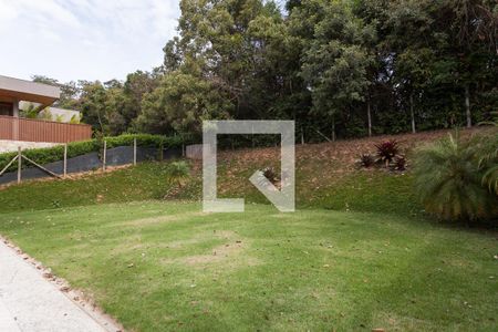 Quintal de casa de condomínio à venda com 4 quartos, 548m² em Jardim Serrano, Nova Lima