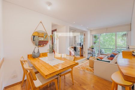 Sala de apartamento à venda com 1 quarto, 50m² em Alto de Pinheiros, São Paulo