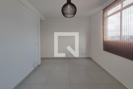 Sala de apartamento à venda com 2 quartos, 57m² em Parque Residencial Vila União, Campinas