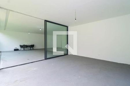 Casa de Condomínio à venda com 4 quartos, 548m² em Vila Morumbi, São Paulo