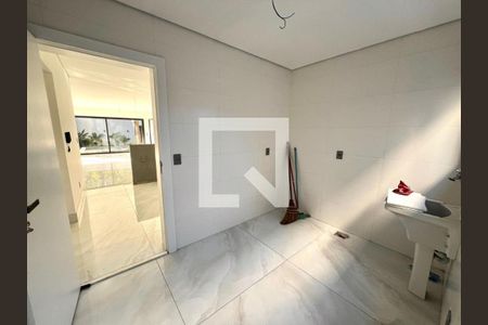 Casa de Condomínio à venda com 4 quartos, 286m² em Jardim Petropolis, São Paulo