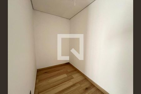 Casa de Condomínio à venda com 4 quartos, 286m² em Jardim Petropolis, São Paulo