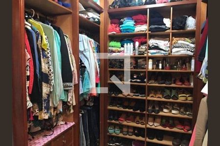 Apartamento à venda com 4 quartos, 237m² em Santana, São Paulo