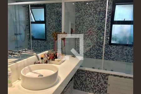 Apartamento à venda com 4 quartos, 237m² em Santana, São Paulo
