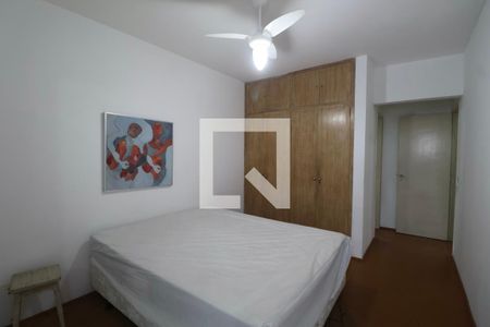 Suíte de apartamento para alugar com 4 quartos, 120m² em Jardim Asturias, Guarujá