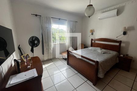 Quarto 1 de casa à venda com 4 quartos, 184m² em Jardim Guanabara, Rio de Janeiro