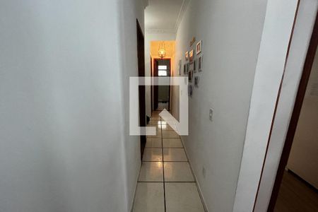 Corredor de casa à venda com 4 quartos, 184m² em Jardim Guanabara, Rio de Janeiro