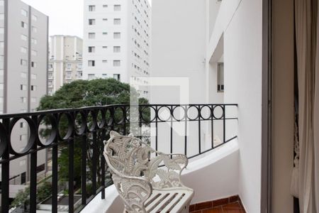 Sacada de apartamento à venda com 1 quarto, 68m² em Vila Uberabinha, São Paulo