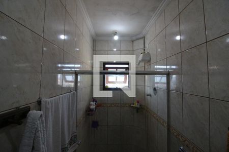Banheiro da Suíte 1 de casa para alugar com 3 quartos, 356m² em Km 18, Osasco