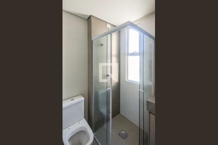 Banheiro 2 de apartamento à venda com 3 quartos, 74m² em Sagrada Família, Belo Horizonte