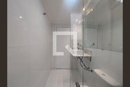 Banheiro 2 de casa à venda com 3 quartos, 140m² em Jardim Umuarama, São Paulo