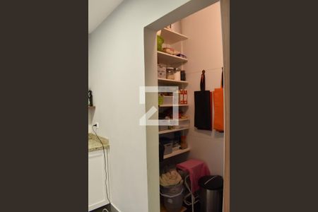 Despensa de apartamento para alugar com 3 quartos, 92m² em Centro, Curitiba