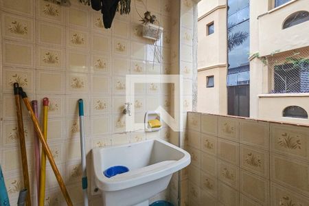 Área de serviço de apartamento para alugar com 2 quartos, 117m² em Balneario Cidade Atlantica, Guarujá