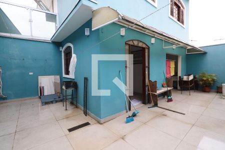 Quintal de casa à venda com 3 quartos, 250m² em Penha de França, São Paulo