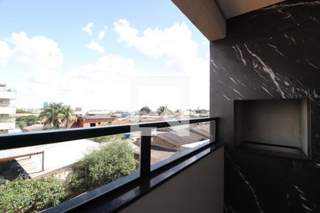 Sacada de apartamento para alugar com 3 quartos, 84m² em Tibery, Uberlândia