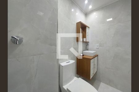 Banheiro de apartamento para alugar com 2 quartos, 46m² em Campininha, São Paulo