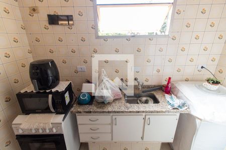 Cozinha de kitnet/studio à venda com 1 quarto, 28m² em Vila Itapura, Campinas