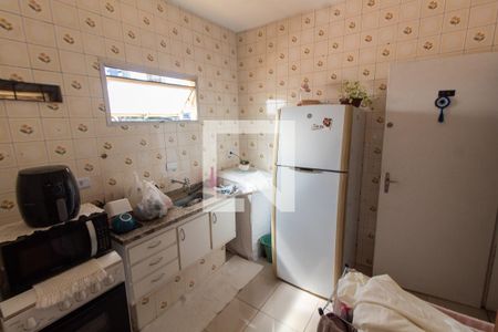 Cozinha de kitnet/studio à venda com 1 quarto, 28m² em Vila Itapura, Campinas