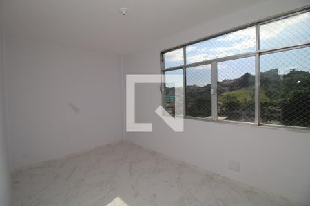 Quarto 2 de apartamento à venda com 3 quartos, 67m² em Olaria, Rio de Janeiro