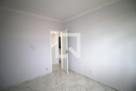 Quarto 1 de apartamento à venda com 3 quartos, 67m² em Olaria, Rio de Janeiro