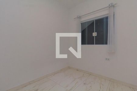 Quarto 1 de casa para alugar com 2 quartos, 52m² em Cidade Mãe do Céu, São Paulo