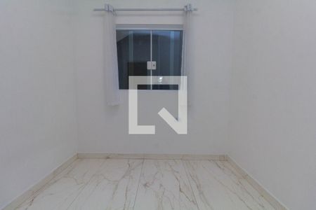 Quarto 1 de casa para alugar com 2 quartos, 52m² em Cidade Mãe do Céu, São Paulo