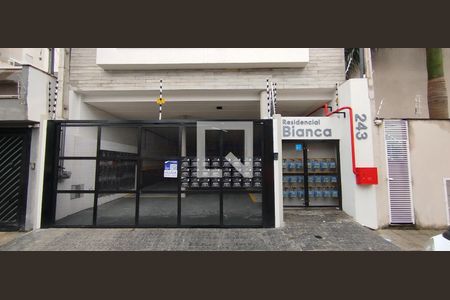 Fachada + Placa de apartamento para alugar com 1 quarto, 35m² em Vila Formosa, São Paulo