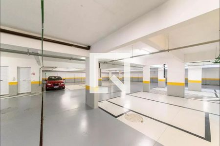 Garagem de apartamento para alugar com 3 quartos, 160m² em Bosque da Saúde, São Paulo