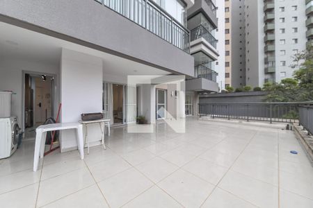 Varanda - Quintal de apartamento para alugar com 3 quartos, 160m² em Bosque da Saúde, São Paulo