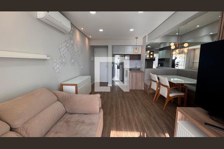 Sala de apartamento para alugar com 3 quartos, 80m² em Jardim Nova Europa, Campinas