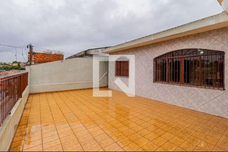 Casa à venda com 6 quartos, 250m² em Jardim Regis, São Paulo