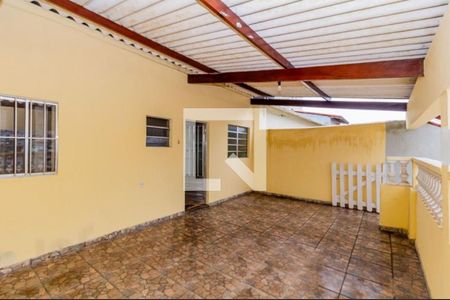 Casa à venda com 6 quartos, 250m² em Jardim Regis, São Paulo
