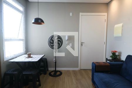 Sala de apartamento para alugar com 2 quartos, 45m² em Parque Enseada, Guarujá