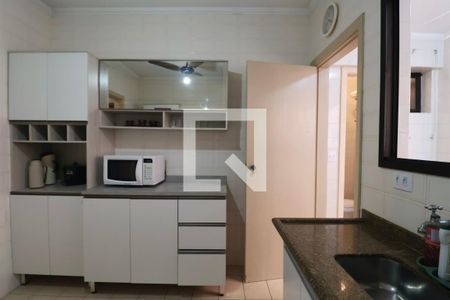 Cozinha de apartamento para alugar com 2 quartos, 70m² em Loteamento Joao Batista Juliao, Guarujá