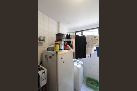Cozinha e Área de Serviço de apartamento à venda com 2 quartos, 55m² em Santa Monica, Belo Horizonte