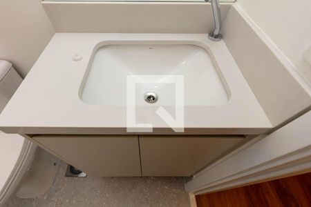 Banheiro de kitnet/studio para alugar com 1 quarto, 30m² em Santa Cecilia, São Paulo