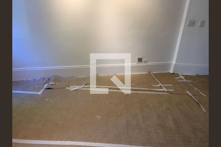 Casa à venda com 3 quartos, 300m² em Jardim Paulistano, São Paulo