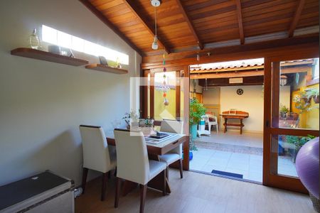 Sala de Jantar de casa à venda com 3 quartos, 95m² em Jardim Sabará, Porto Alegre