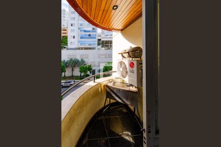 Varanda de apartamento à venda com 2 quartos, 70m² em Buritis, Belo Horizonte