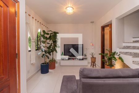 Sala de casa de condomínio à venda com 3 quartos, 84m² em Vila Deodoro, São Paulo