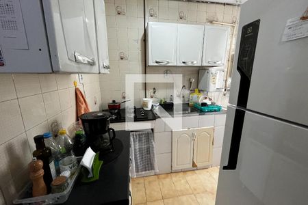 Cozinha de apartamento para alugar com 2 quartos, 50m² em Irajá, Rio de Janeiro