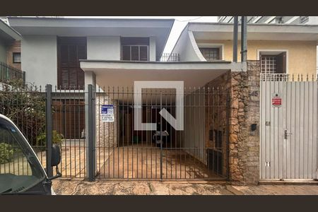 Fachada de casa à venda com 3 quartos, 166m² em Itaim Bibi, São Paulo