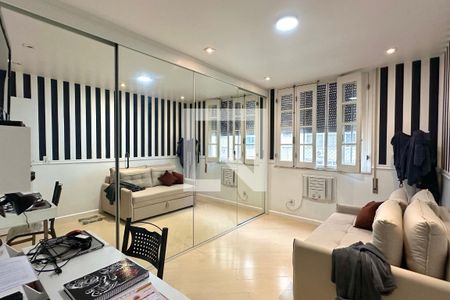 Quarto 01 de apartamento à venda com 3 quartos, 115m² em Copacabana, Rio de Janeiro