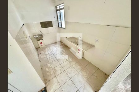 Cozinha de apartamento à venda com 1 quarto, 47m² em Santa Amelia, Belo Horizonte